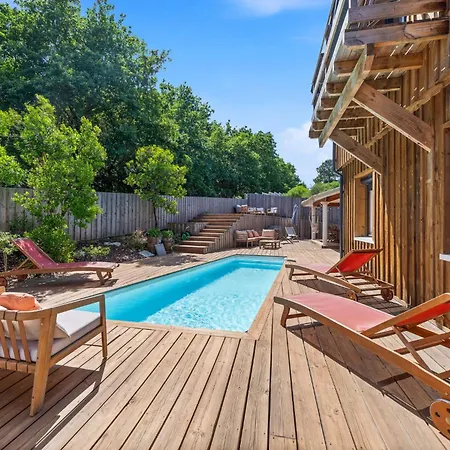 Villa Typique - Piscine Et Terrasse